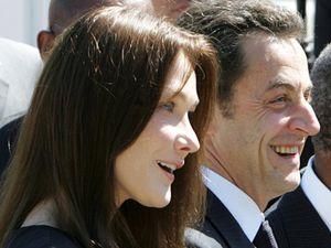 СМИ: Саркози и Бруни ждут ребенка