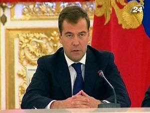 Дмитрий Медведев - маленький гигант большой политики Дмитрий Медведев - маленький гигант большой политики