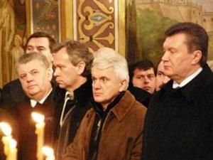 Литвина з Лаври забрала швидка Литвина з Лаври забрала швидка