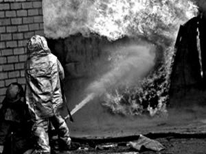 Адміністраторові Дому-2 відірвало руку через вибух Адміністраторові Дому-2 відірвало руку через вибух