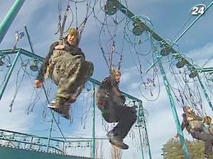 Настоятель храма организовал воздушнодесантный клуб Настоятель храма организовал воздушнодесантный клуб