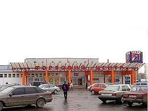 В Одессе в торговом центре обвалился потолок В Одессе в торговом центре обвалился потолок