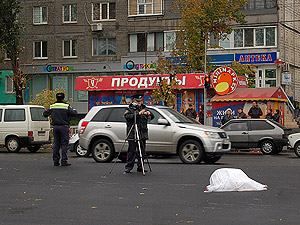 Суд відмовився випускати із СІЗО сина прокурора, який насмерть збив трьох жінок Суд відмовився випускати із СІЗО сина прокурора, який насмерть збив трьох жінок