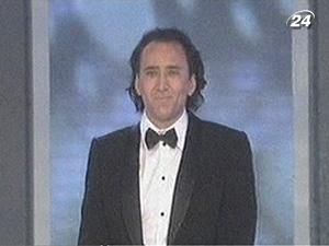 П'яний Ніколас Кейдж штовхнув 5-річного сина і той забив коліно П'яний Ніколас Кейдж штовхнув 5-річного сина і той забив коліно