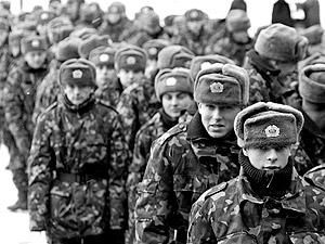 Янукович хоче зменшити численість армії на 8000 осіб