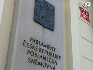 Чехия: депутатам не хватило голосов для отставки правительства 