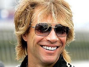 Бон Джови открыл ресторан под лозунгом "Заплати, сколько сможешь" Бон Джови открыл ресторан под лозунгом "Заплати, сколько сможешь"