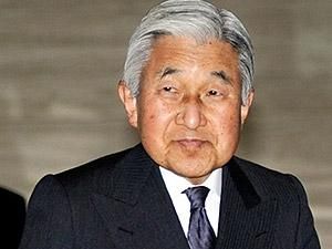 Імператор Японії відвідав постраждалі регіони Імператор Японії відвідав постраждалі регіони