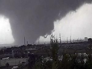 Обаму вразили масштаби руйнувань в Алабамі Обаму вразили масштаби руйнувань в Алабамі