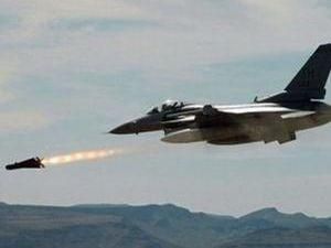 Авиация НАТО наносит удары по складам с боеприпасами Авиация НАТО наносит удары по складам с боеприпасами