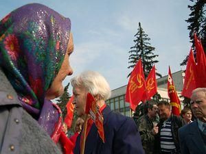 Около 5 тысяч коммунистов собралось в центре Киева на марш Первомая