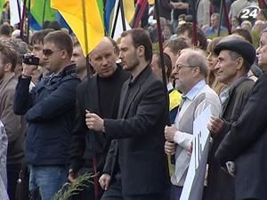 Итог недели: отдельно оппозиционеры не соперники власти Итог недели: отдельно оппозиционеры не соперники власти