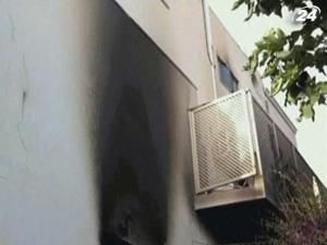 В Триполи подожгли посольства Великобритании и Италии В Триполи подожгли посольства Великобритании и Италии