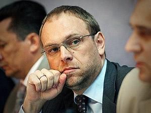 Тимошенко подала жалобу на Кузьмина из-за недопуска Власенко Тимошенко подала жалобу на Кузьмина из-за недопуска Власенко