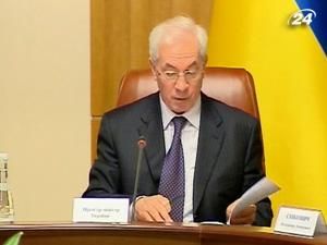 Азаров: зниження ціни на газ допоможе знизити тарифи