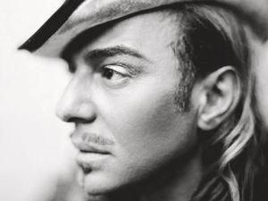 Джона Гальяно не зашищатиме его адвокатДжона Гальяно не будет защищать его адвокат Джона Гальяно не зашищатиме его адвокатДжона Гальяно не будет защищать его адвокат