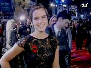 Журнал Glamour назвав Емму Уотсон найстильнішою жінкою світу Журнал Glamour назвав Емму Уотсон найстильнішою жінкою світу