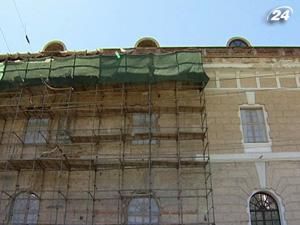 На экс-чиновников "Мистецького Арсенала" завели уголовное дело На экс-чиновников "Мистецького Арсенала" завели уголовное дело