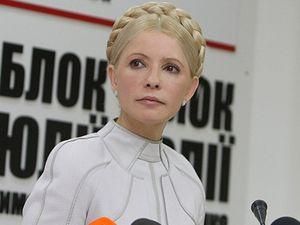 Тимошенко обещает поднять людей против власти