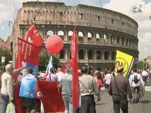 Итальянцы бастовали против экономической политики правительства Берлускони