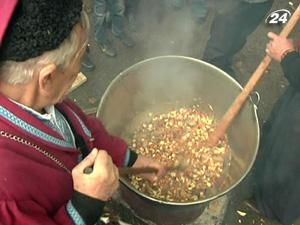 На день города во Львове варили кулиш На день города во Львове варили кулиш