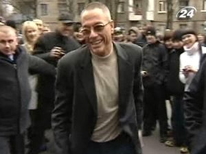 Жан-Клод Ван Дамм зіграє у сиквелі ”Нестримних” Жан-Клод Ван Дамм зіграє у сиквелі ”Нестримних”