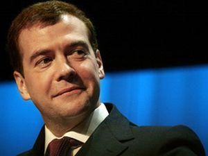 Медведєв: Краще витрачати гроші на парад, ніж віддати ветеранам Медведєв: Краще витрачати гроші на парад, ніж віддати ветеранам