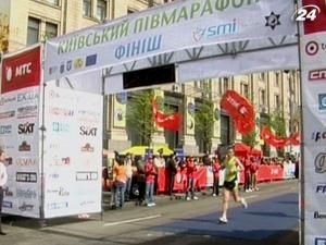 У столиці відбувся “половинчастий” марафон У столиці відбувся “половинчастий” марафон