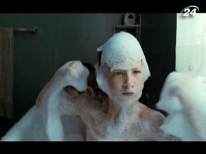 "Древо жизни": Джек пытается понять мир через поступки своих родителей "Древо жизни": Джек пытается понять мир через поступки своих родителей