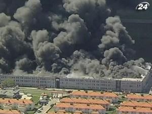 В городке, недалеко от Варшавы, вспыхнул пожар В городке, недалеко от Варшавы, вспыхнул пожар