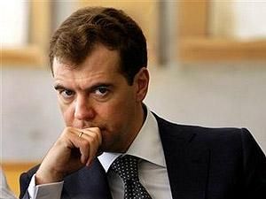 Медведев: "Аль-Каида" посылала и посылает эмиссаров в Россию Медведев: "Аль-Каида" посылала и посылает эмиссаров в Россию