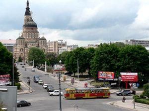 Харків: На День Перемоги зник тризуб з флагштока біля знаку суверенітету України