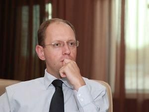 Яценюк: Нельзя одновременно быть в Таможенном союзе и ЗСТ с ЕС 