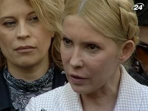 Тимошенко хочет в США на суд против Фирташа