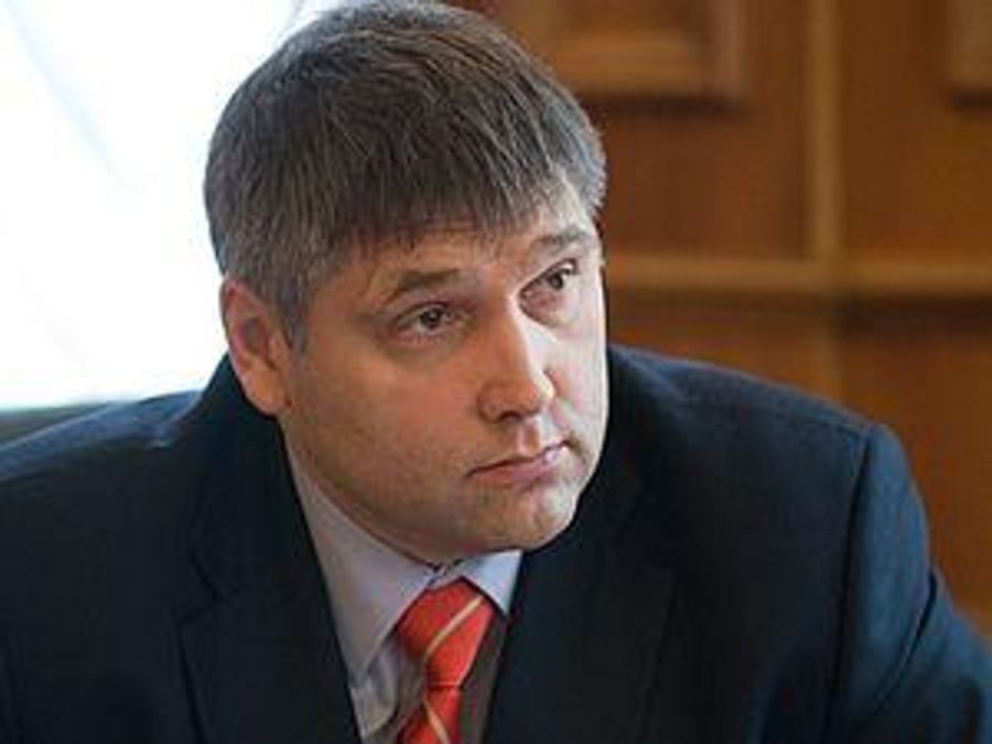 Мірошниченко: Червоний прапор не був причиною зіткнень у Львові Мірошниченко: Червоний прапор не був причиною зіткнень у Львові