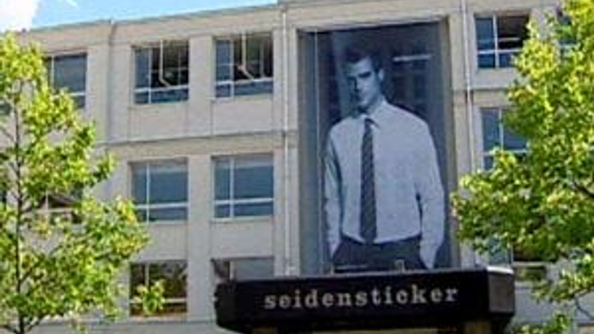 Seidensticker ежегодно шьет около 15 миллионов рубашек и блузок