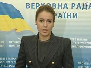 Королевська: Азаров імітує діалог з бізнесом, щоб зірвати масові протести Королевська: Азаров імітує діалог з бізнесом, щоб зірвати масові протести