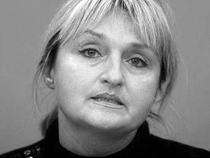 Жена Луценко: Юра со вчерашнего дня на капельницах, не встает