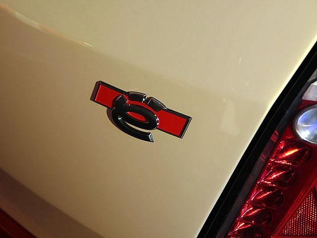 В России начали строительство завода по производству "ё-мобилей" В России начали строительство завода по производству "ё-мобилей"