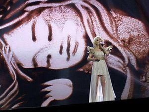 Мика Ньютон вышла в финал Евровидения Мика Ньютон вышла в финал Евровидения