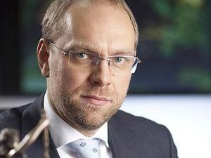 Захисник Тимошенко вимагає кримінальну справу проти слідчого ГПУ Захисник Тимошенко вимагає кримінальну справу проти слідчого ГПУ