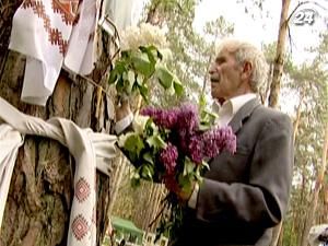 Украинцы вспомнили жертв коммунистического режима Украинцы вспомнили жертв коммунистического режима