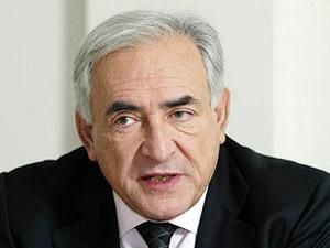 Домінік Стросс-Кан погодився пройти медогляд Домінік Стросс-Кан погодився пройти медогляд