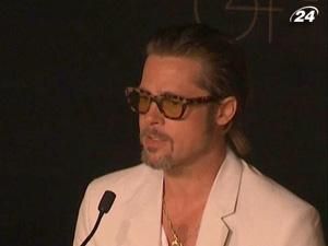 Бред Пітт і Джессіка Честейн розповіли про "Дерево життя" Бред Пітт і Джессіка Честейн розповіли про "Дерево життя"