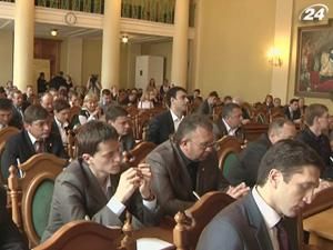 Во Львове не устают искать виновных в беспорядках на 9 мая Во Львове не устают искать виновных в беспорядках на 9 мая