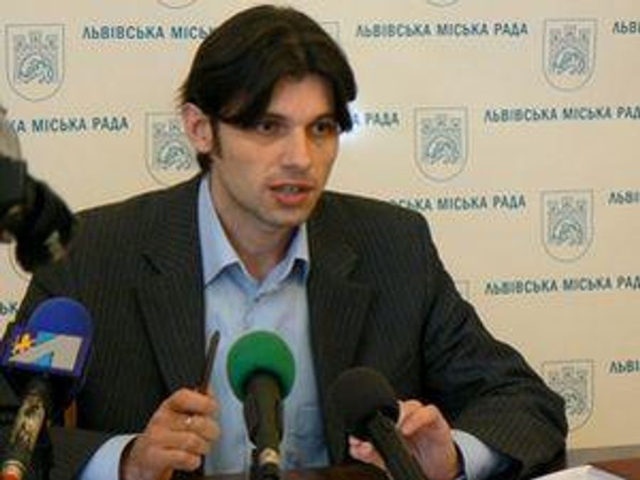 Львів позиватиметься до комуніста