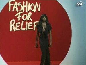 В Каннах состоялось благотворительное дефиле, организованное Наоми Кэмпбелл В Каннах состоялось благотворительное дефиле, организованное Наоми Кэмпбелл