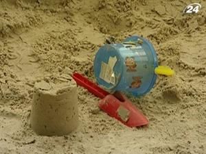 В Харькове во дворе многоэтажки нашли боеприпасы В Харькове во дворе многоэтажки нашли боеприпасы