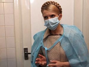 Власенко принес следователю справку о состоянии здоровья Тимошенко