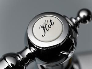 В Ялті через заборгованість відключили гарячу воду В Ялті через заборгованість відключили гарячу воду